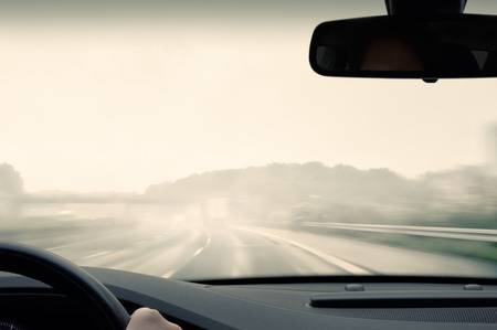 نکاتی برای رانندگی در هوای مه‌آلود